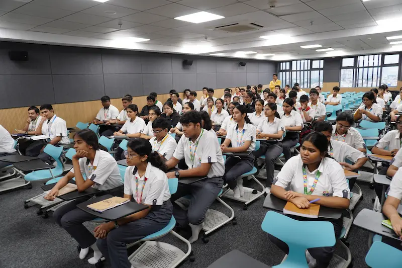 Fermat Theorem Workshop - Students delved into proofs, paradoxes, and number theory during the engag